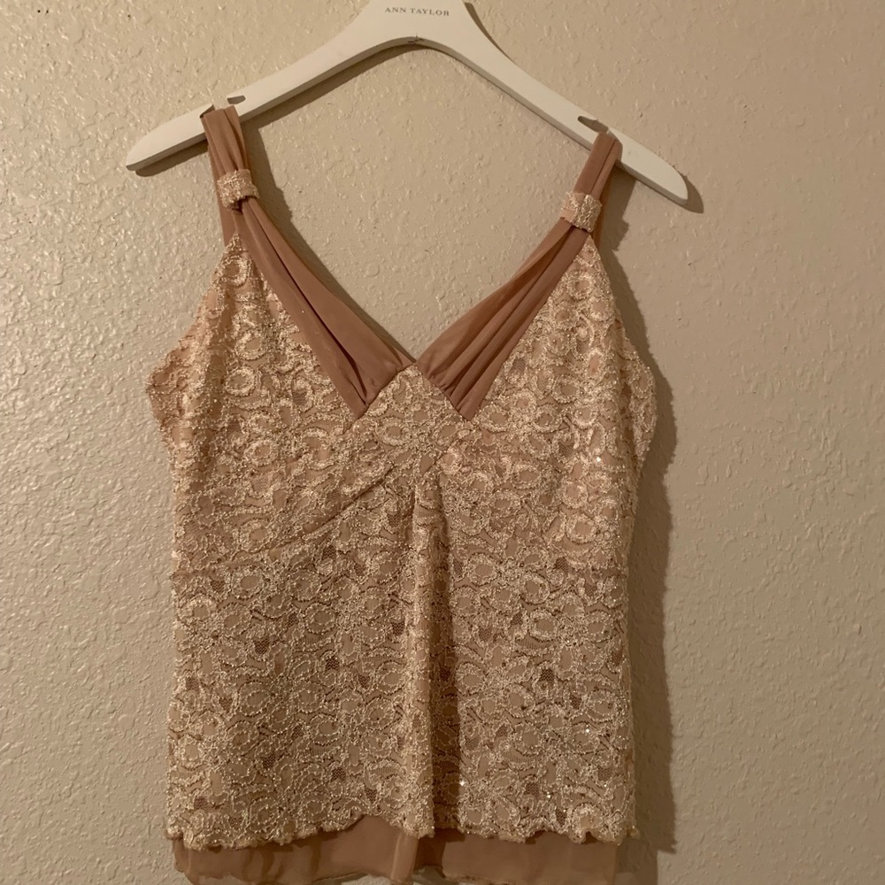 Sleeves less top